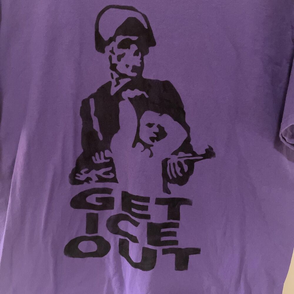 Fruit-of-the-loom Men's Purple T-shirt